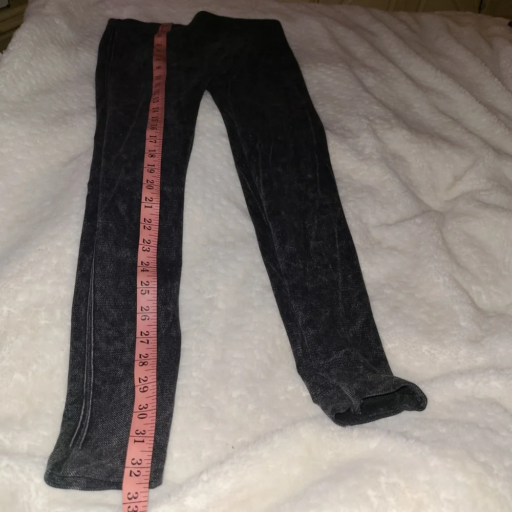 Stone Washed Design Leggings Size XS - S - Picture 10 of 11